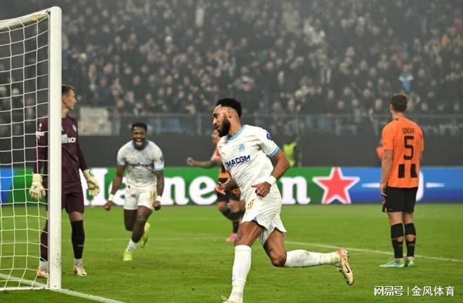 欧联杯最新战报罗马,欧联杯最新战报罗马，小巷中的隐藏美食宝藏