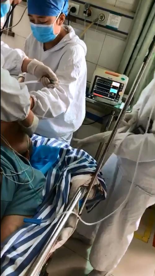 心肺复苏最新政策解析，多方观点与立场深度探讨