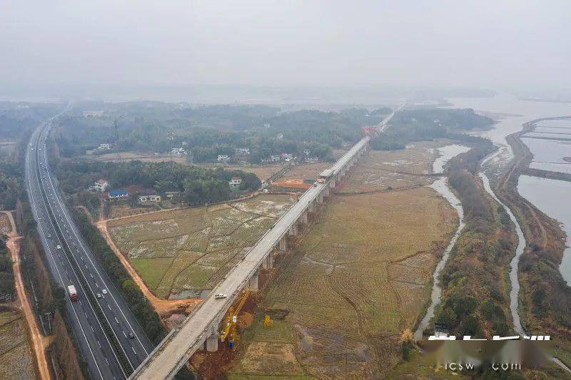 高铁最新动态2017，速度与激情，变革的力量塑造未来