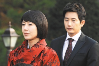 家门的荣光演员表揭秘，现代科技重塑经典，视听盛宴震撼来袭！