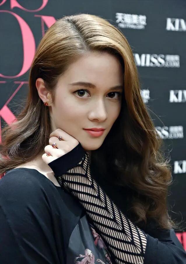 徐嘉雯战狼2演员