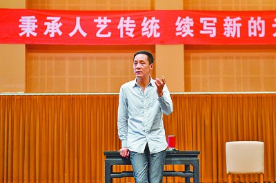 党员演员探寻隐秘瑰宝，小巷中的艺术人生