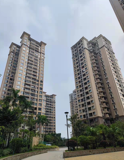 江门最新小区，双刃剑效应下的发展观察