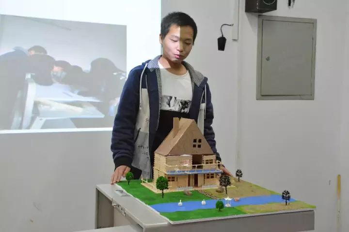 指尖匠心对决，模型制作比赛，展现梦想与创意！