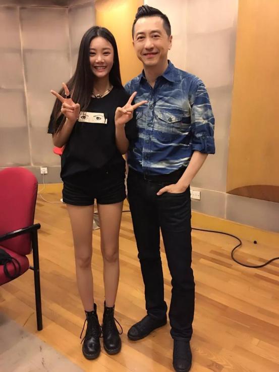 抖音热门新歌大盘点,歌曲背后的成长与蜕变故事